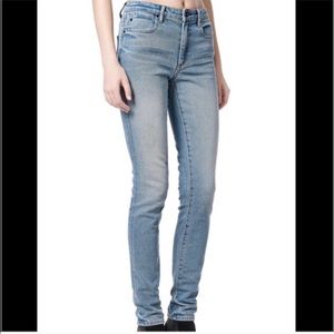 Alexander Wang 001 Jeans in Light Indigo Wash